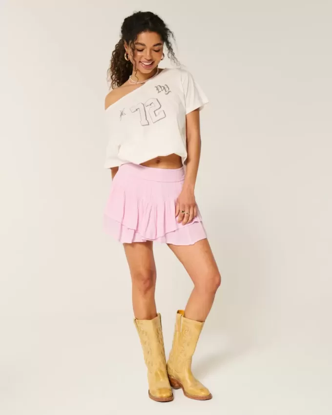 Abgestufter Mini-Skort mit asymmetrischem Saum Abgestufter Mini-Skort mit asymmetrischem Saum