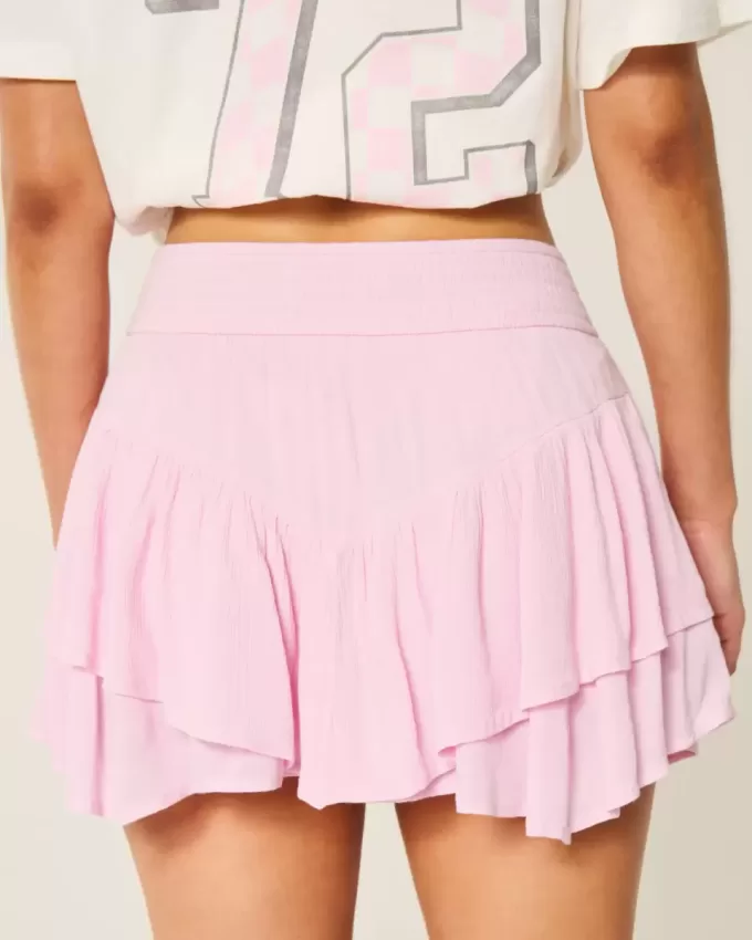Abgestufter Mini-Skort mit asymmetrischem Saum Abgestufter Mini-Skort mit asymmetrischem Saum