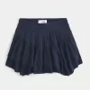 Abgestufter Mini-Skort mit asymmetrischem Saum Abgestufter Mini-Skort mit asymmetrischem Saum