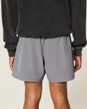 Aktive Shorts mit Grafik bis zur Mitte des Oberschenkels