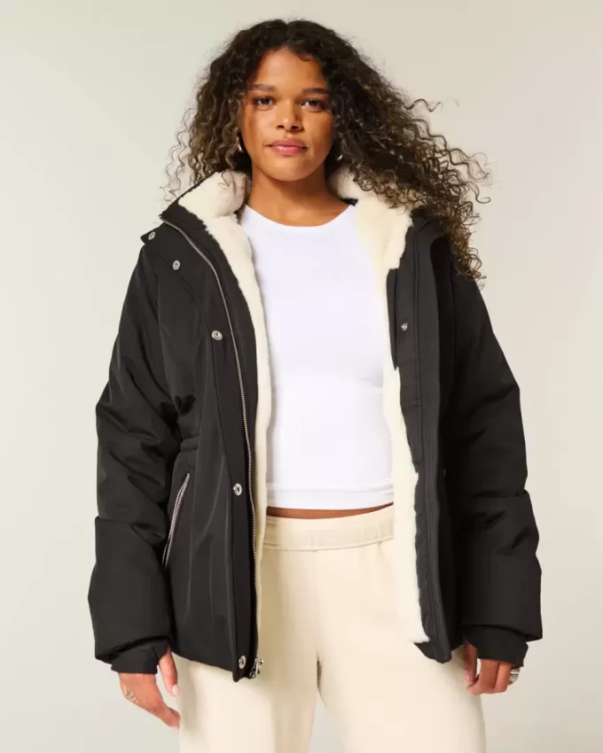 Allwetterjacke mit Kunstpelzfutter Allwetterjacke mit Kunstpelzfutter