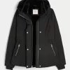 Allwetterjacke mit Kunstpelzfutter Allwetterjacke mit Kunstpelzfutter