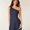 Asymmetrisches Minikleid aus Leinenmischung Asymmetrisches Minikleid aus Leinenmischung