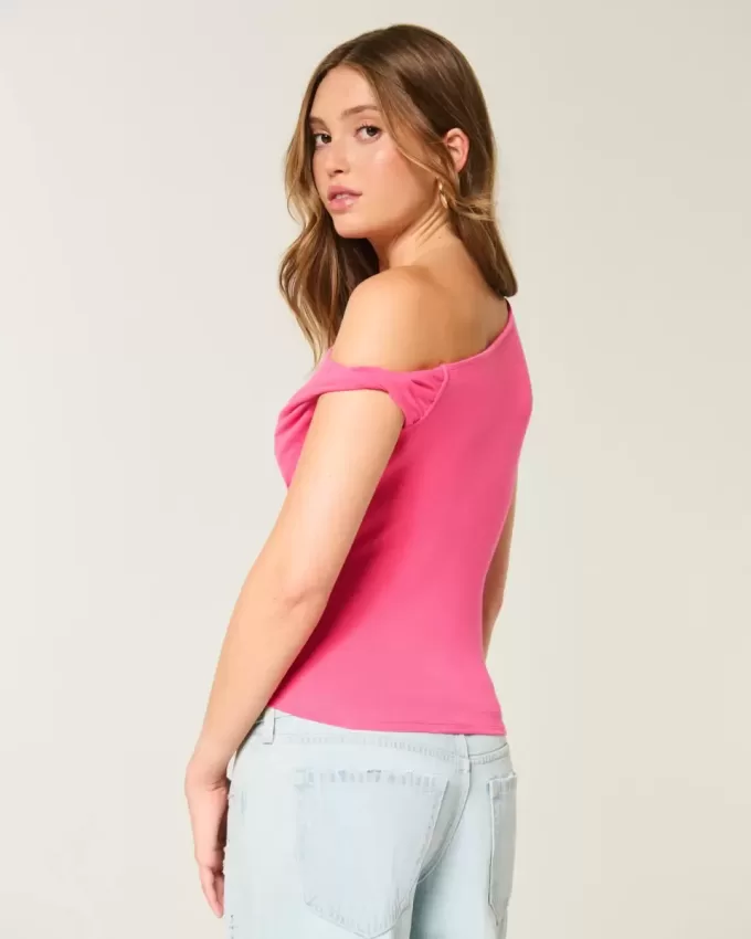 Asymmetrisches Off-Shoulder-Top Asymmetrisches Off-Shoulder-Top