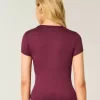 Baby-T-Shirt mit Rundhalsausschnitt aus weichem, nahtlosem Stretch-Stoff Baby-T-Shirt mit Rundhalsausschnitt aus weichem, nahtlosem Stretch-Stoff