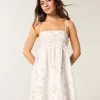 Babydoll-Minikleid mit Bindeträgern Babydoll-Minikleid mit Bindeträgern