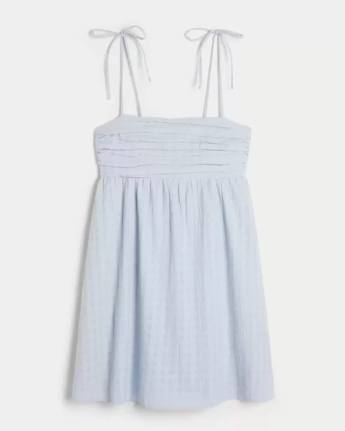 Babydoll-Minikleid mit Bindeträgern Babydoll-Minikleid mit Bindeträgern