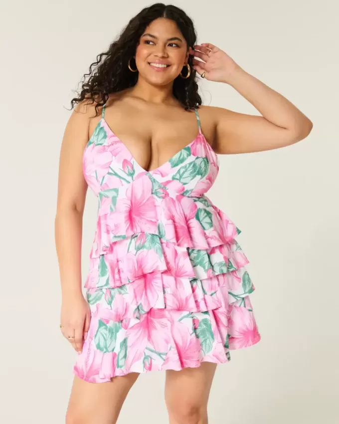 Babydoll-Minikleid mit V-Ausschnitt und Rüschen Babydoll-Minikleid mit V-Ausschnitt und Rüschen