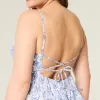 Babydoll-Minikleid mit V-Ausschnitt und Rüschen