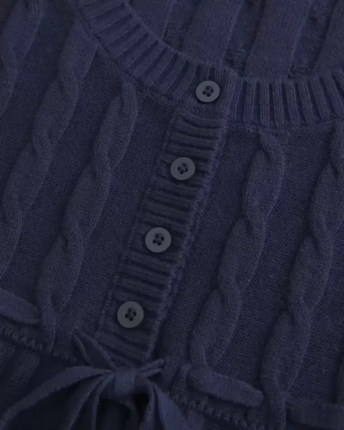 Babydoll-Pullover mit Zopfmuster Babydoll-Pullover mit Zopfmuster
