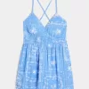 Babydoll-Strampler mit offenem Rücken Babydoll-Strampler mit offenem Rücken