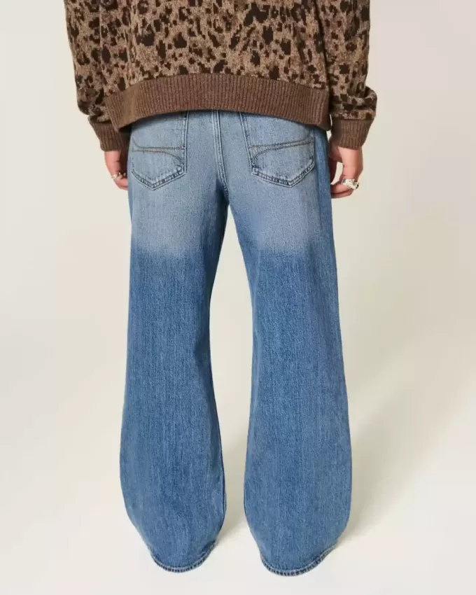 Baggy-Bootcut-Jeans im Waschmittelton Baggy-Bootcut-Jeans im Waschmittelton