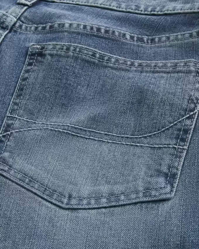 Baggy-Bootcut-Jeans im Waschmittelton Baggy-Bootcut-Jeans im Waschmittelton
