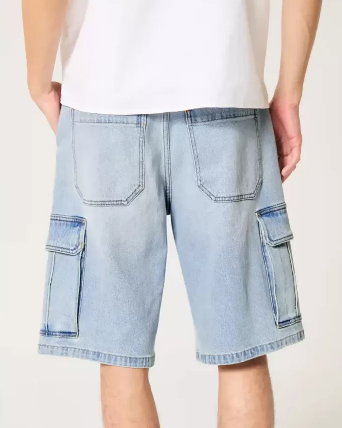 Baggy-Cargo-Shorts aus Denim Baggy-Cargo-Shorts aus Denim