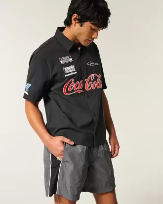 Baggy-Fußballshorts bis zur Mitte des Oberschenkels