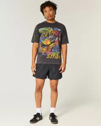 Baggy-Fußballshorts bis zur Mitte des Oberschenkels