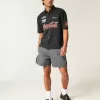Baggy-Fußballshorts bis zur Mitte des Oberschenkels Baggy-Fußballshorts bis zur Mitte des Oberschenkels