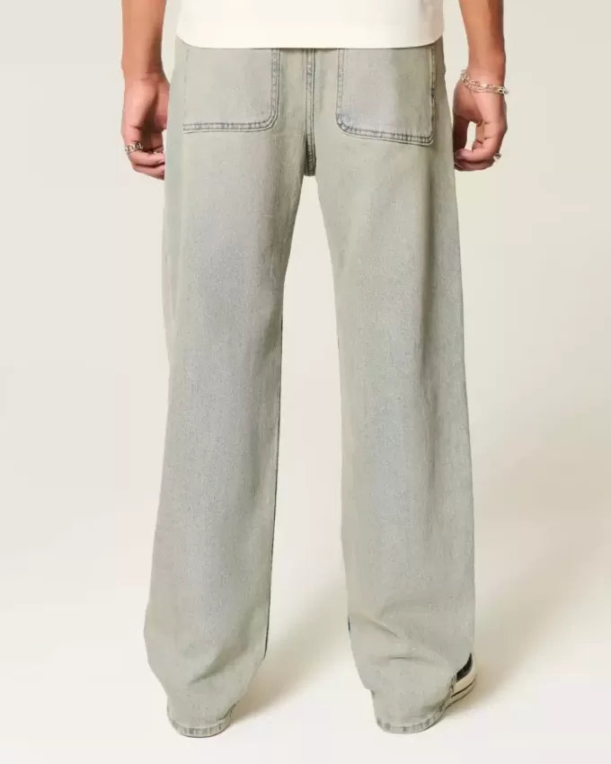 Baggy-Jeans in heller Waschung