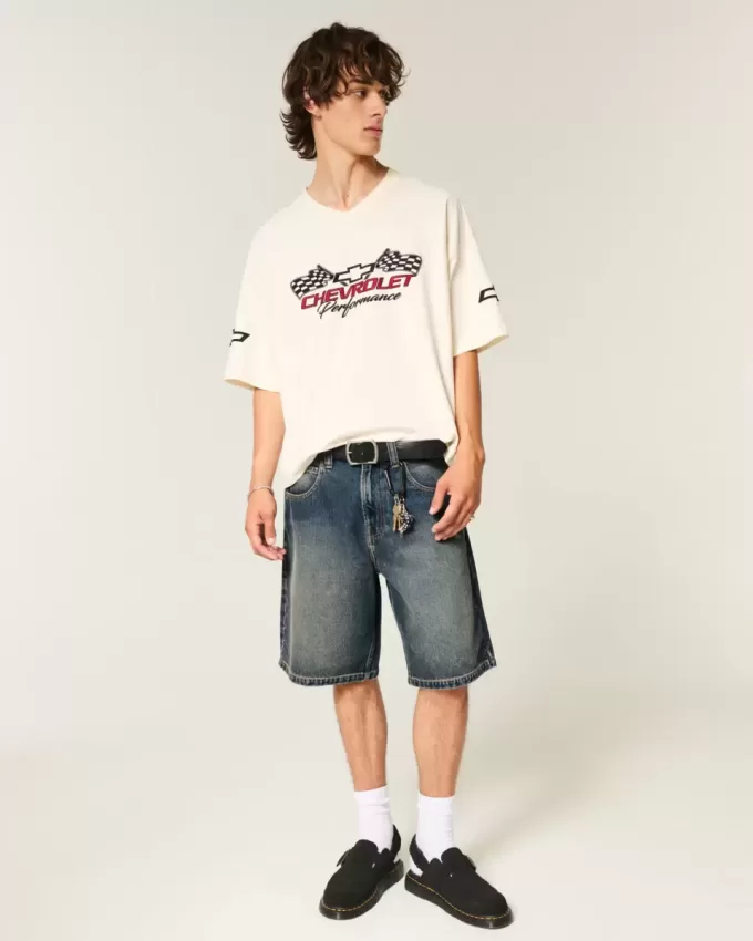 Baggy-Jeansshorts mit Schlangenmuster Baggy-Jeansshorts mit Schlangenmuster