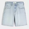 Baggy-Jeansshorts mit Sterngrafik Baggy-Jeansshorts mit Sterngrafik