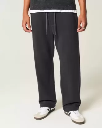 Baggy-Jogginghose mit Schlangenmuster Baggy-Jogginghose mit Schlangenmuster