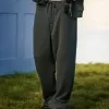 Baggy-Jogginghose mit Schlangenmuster Baggy-Jogginghose mit Schlangenmuster