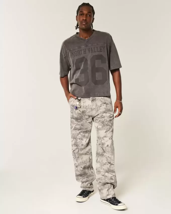 Baggy-Malerjeans im Camouflage-Design Baggy-Malerjeans im Camouflage-Design