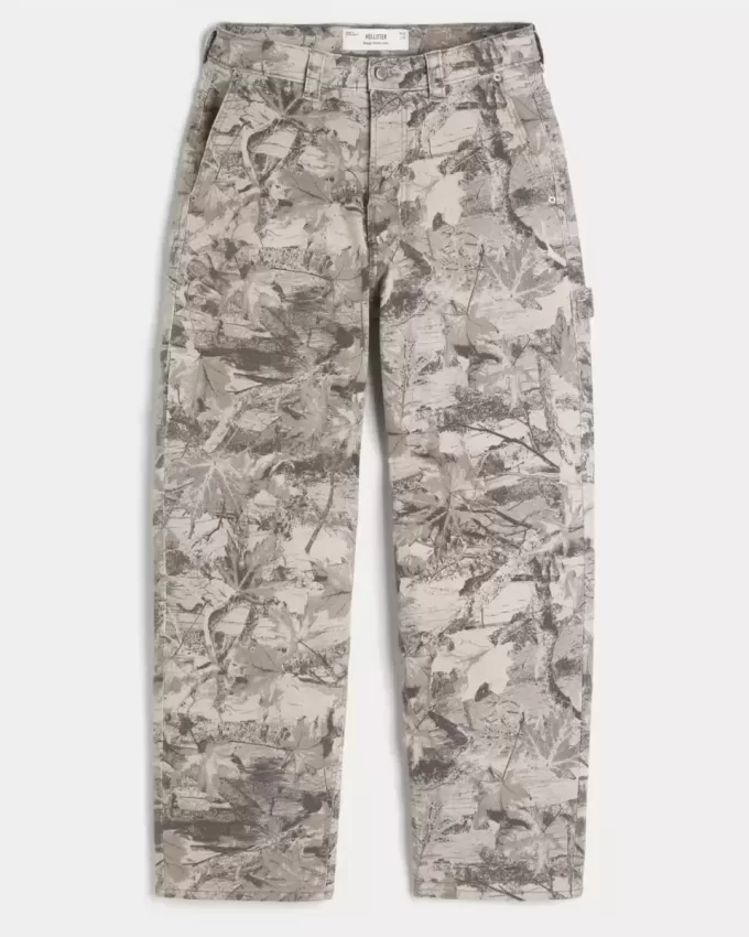 Baggy-Malerjeans im Camouflage-Design Baggy-Malerjeans im Camouflage-Design