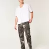 Baggy-Malerjeans mit Camouflage-Muster Baggy-Malerjeans mit Camouflage-Muster