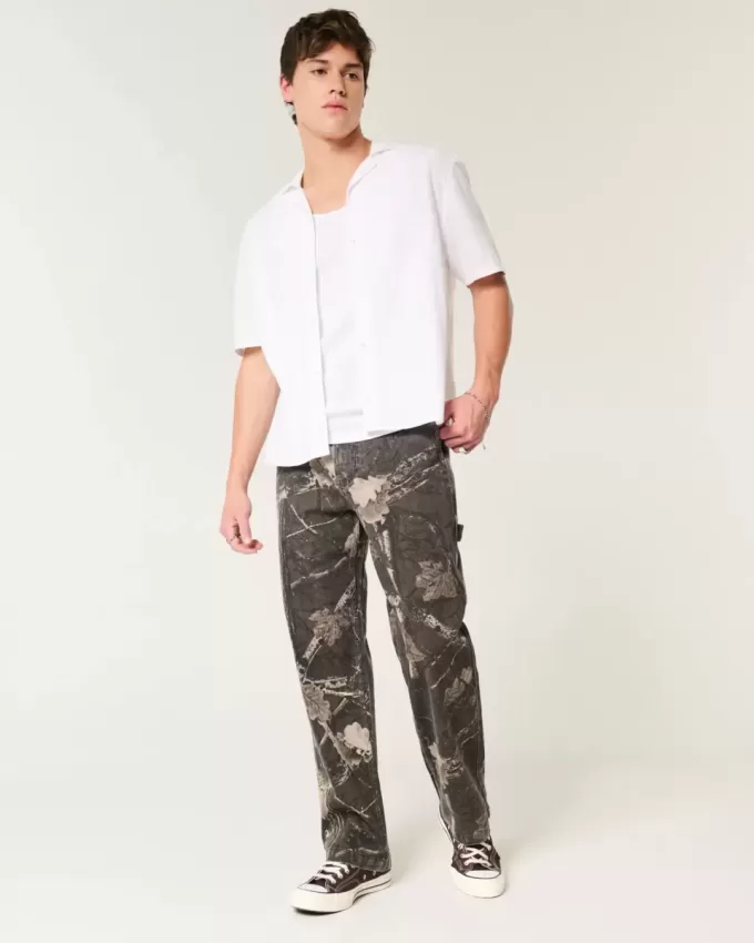 Baggy-Malerjeans mit Camouflage-Muster Baggy-Malerjeans mit Camouflage-Muster