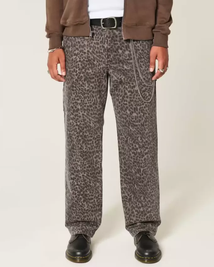 Baggy-Malerjeans mit Leopardenmuster Baggy-Malerjeans mit Leopardenmuster