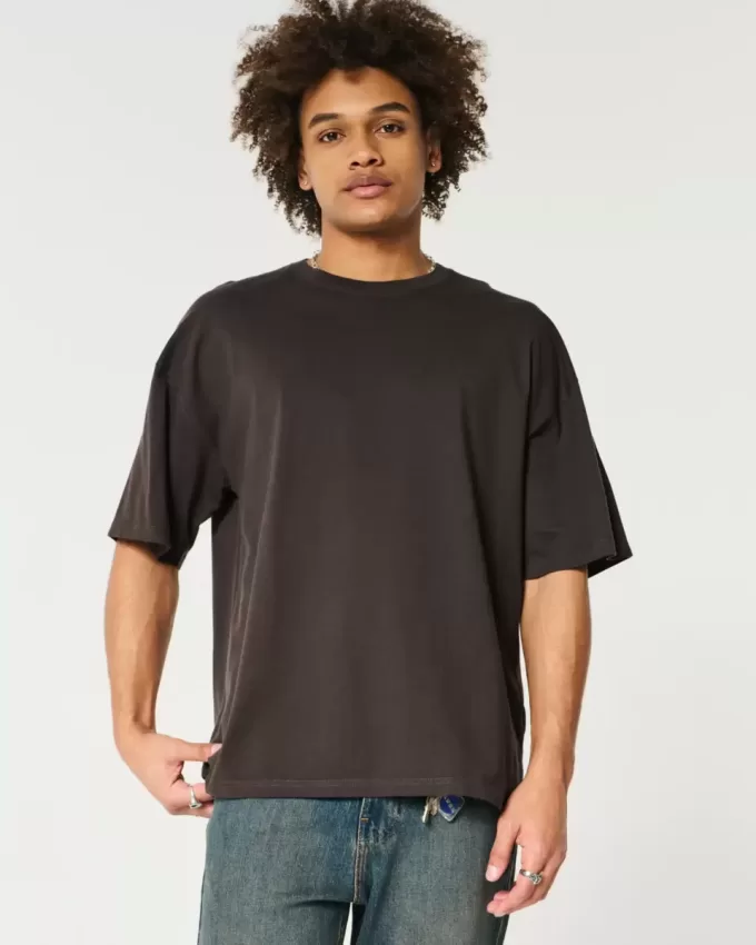 Baggy-T-Shirt aus Baumwolle mit Rundhalsausschnitt Baggy-T-Shirt aus Baumwolle mit Rundhalsausschnitt