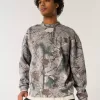 Boxy-Camouflage-Sweatshirt mit Rundhalsausschnitt und Logo Boxy-Camouflage-Sweatshirt mit Rundhalsausschnitt und Logo