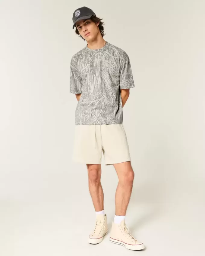 Boxy Crop Heavyweight T-Shirt mit Rundhalsausschnitt und Camouflage-Muster Boxy Crop Heavyweight T-Shirt mit Rundhalsausschnitt und Camouflage-Muster