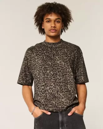 Boxy Crop Heavyweight T-Shirt mit Rundhalsausschnitt und Leopardenmuster Boxy Crop Heavyweight T-Shirt mit Rundhalsausschnitt und Leopardenmuster