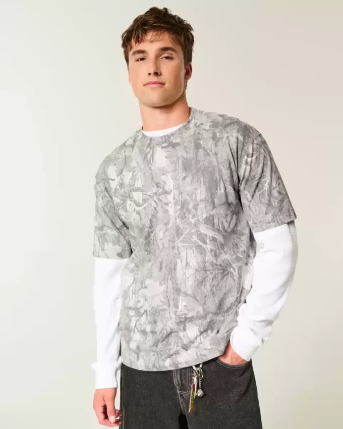 Boxy Heavyweight T-Shirt mit Rundhalsausschnitt und Camouflage-Muster Boxy Heavyweight T-Shirt mit Rundhalsausschnitt und Camouflage-Muster