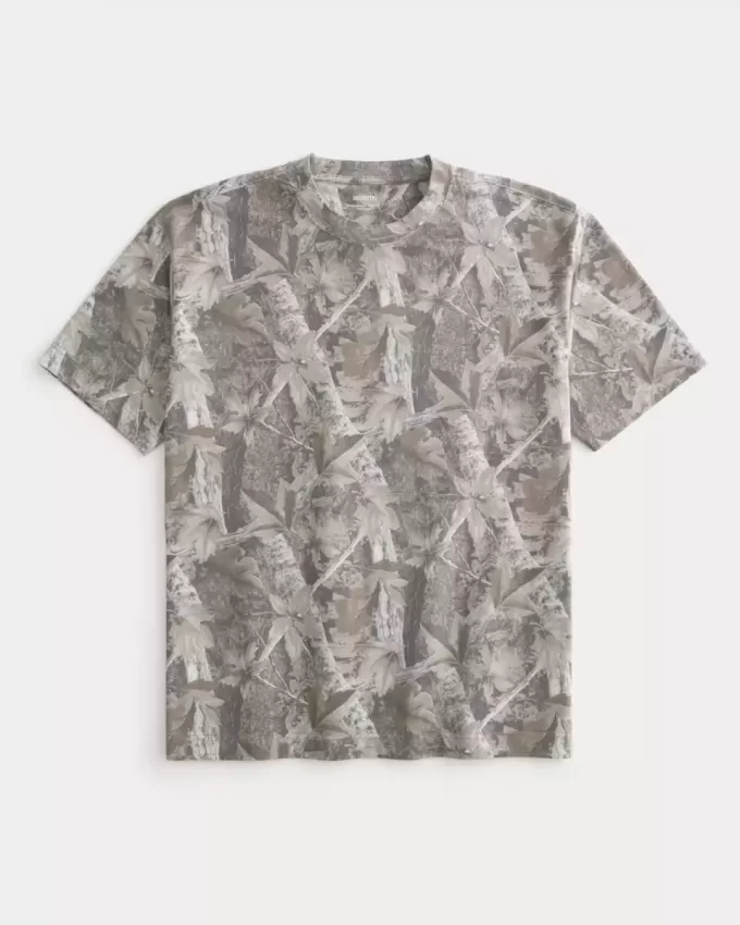 Boxy Heavyweight T-Shirt mit Rundhalsausschnitt und Camouflage-Muster Boxy Heavyweight T-Shirt mit Rundhalsausschnitt und Camouflage-Muster