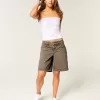 Braune Baggy-Jeans mit niedrigem Bund Braune Baggy-Jeans mit niedrigem Bund