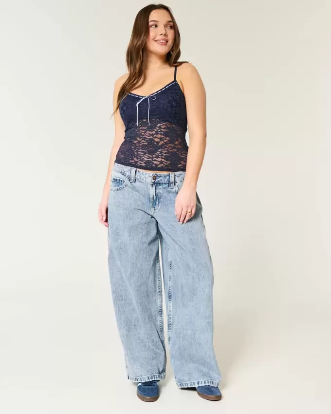 Camisole mit durchgehender Spitze Camisole mit durchgehender Spitze