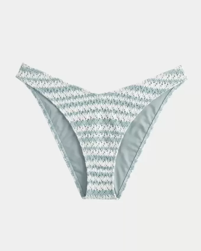 Cheeky-Bikinihose im Häkel-Stil mit hohem Beinausschnitt Cheeky-Bikinihose im Häkel-Stil mit hohem Beinausschnitt