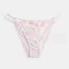 Cheeky-Bikinihose mit hohem Beinausschnitt und gemischtem Häkelmuster Cheeky-Bikinihose mit hohem Beinausschnitt und gemischtem Häkelmuster