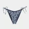 Cheeky-Bikinihose mit seitlicher Schnürung und Häkelbesatz Cheeky-Bikinihose mit seitlicher Schnürung und Häkelbesatz