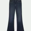 Curvy Bootcut-Jeans mit mittlerer Leibhöhe und dunkler Waschung Curvy Bootcut-Jeans mit mittlerer Leibhöhe und dunkler Waschung