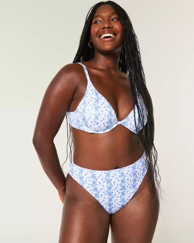 Curvy High-Leg High-Waist Gerippte Cheeky-Bikinihose Curvy High-Leg High-Waist Gerippte Cheeky-Bikinihose