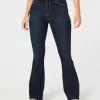 Curvy High-Rise Flare Jeans in dunkler Waschung Curvy High-Rise Flare Jeans in dunkler Waschung