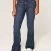 Curvy High-Rise Flare Jeans in dunkler Waschung Curvy High-Rise Flare Jeans in dunkler Waschung