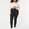 Curvy High-Rise-Jeansleggings in Schwarz Curvy High-Rise-Jeansleggings in Schwarz