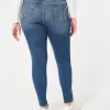 Curvy High-Rise Ripped Super Skinny Jeans in dunkler Waschung Curvy High-Rise Ripped Super Skinny Jeans in dunkler Waschung