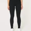 Curvy High-Rise Super Skinny Jeans in Schwarz Curvy High-Rise Super Skinny Jeans in Schwarz
