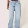 Curvy Low-Rise Baggy-Jeans in heller Waschung